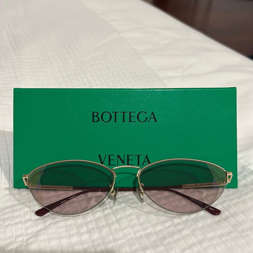 Bottega Veneta BV0245S Sunglasses